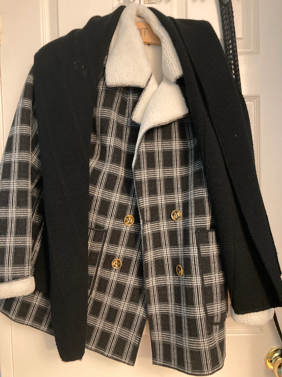 Esprit Plaid Coat with Sherpa Lining - photo 3