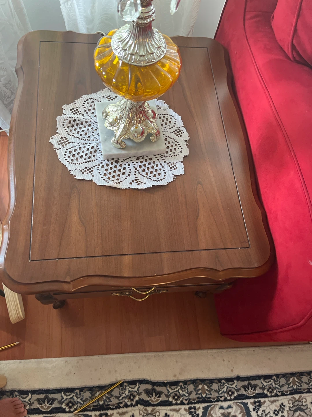 Deilcraft Wooden Side Table - photo 2