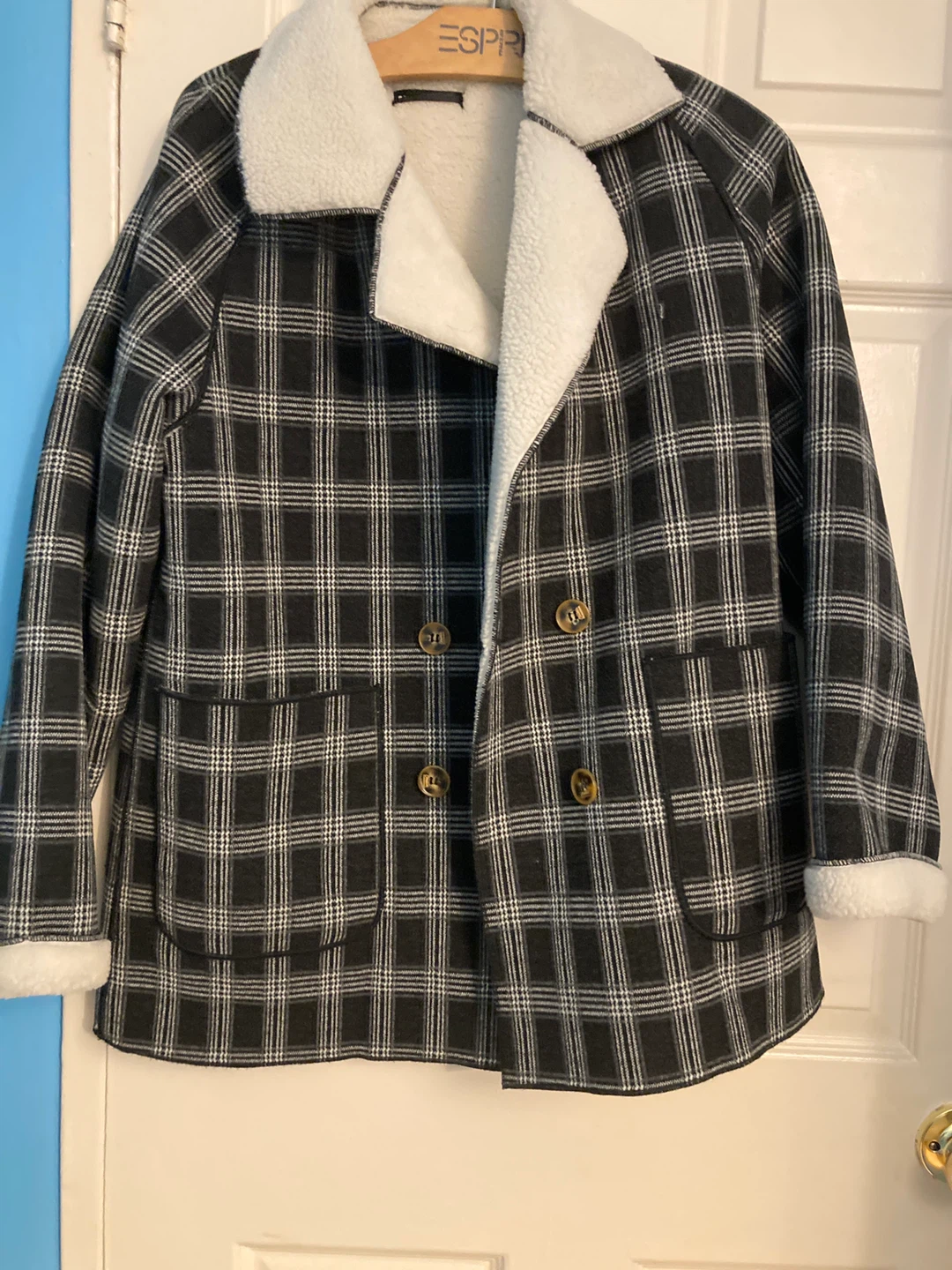 Esprit Plaid Coat with Sherpa Lining - photo 4