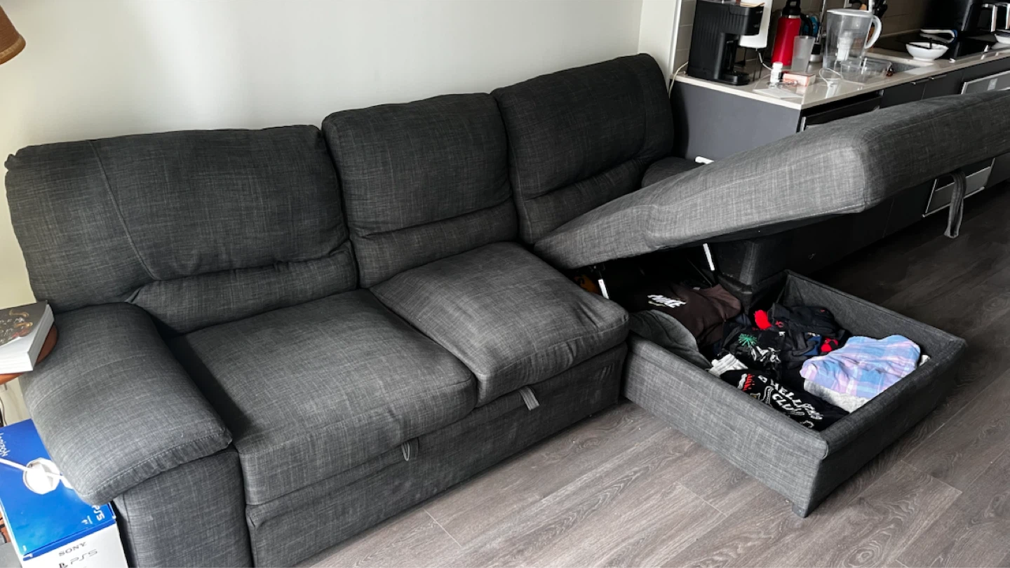 L Shaped Sectional Couch - photo 2
