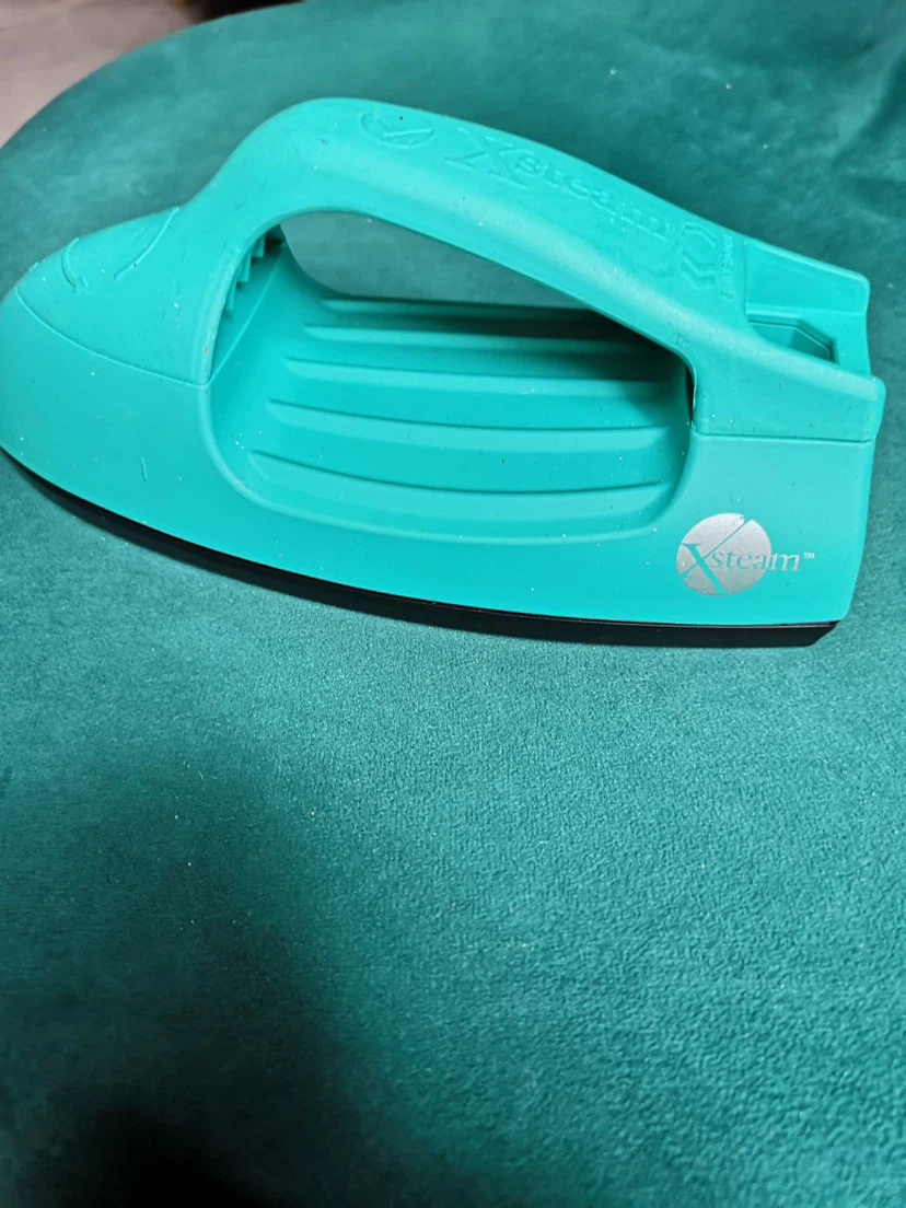 Xsteam Travel Steamer Iron - photo 3
