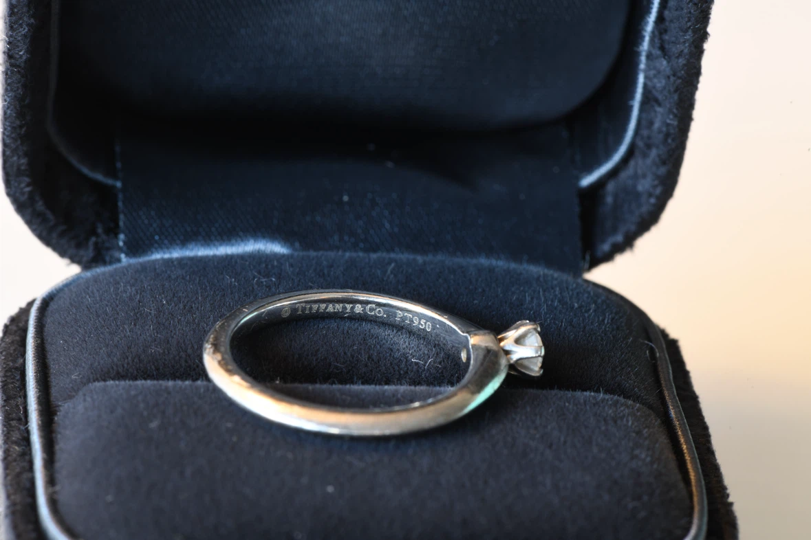 Authentic Tiffany & Co. PT950 Platinum Diamond Ring - photo 5