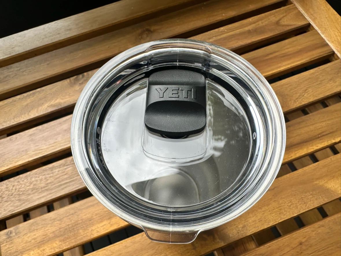 YETI Rambler 30 oz Tumbler Dark Blue (retail $56) $35 obo - photo 2