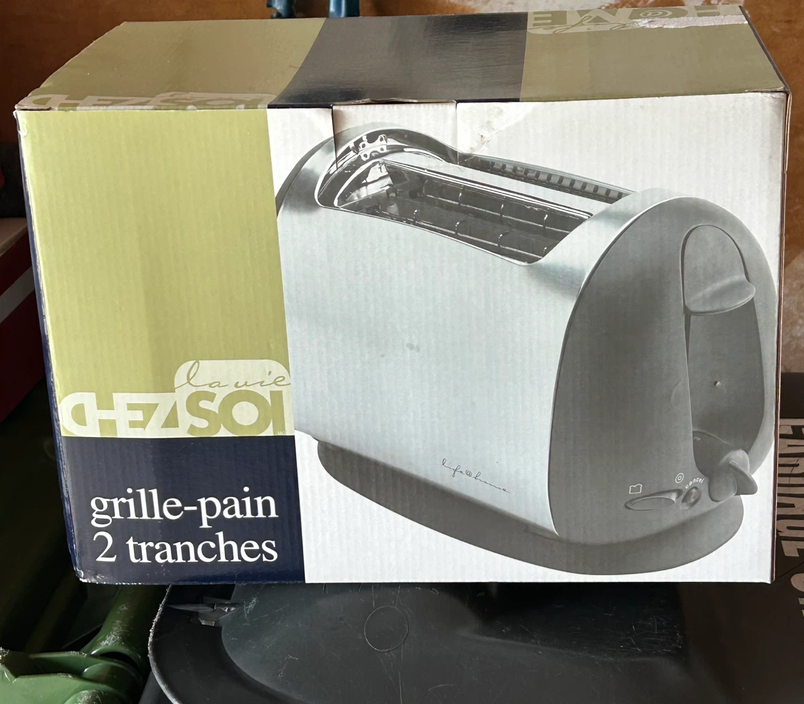 Chez Moi 2 Slice Toaster - photo 2