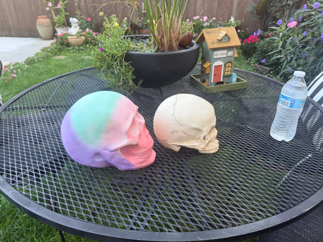 Halloween Pastel Skull & Pearl-Eye Skull Decor Set - photo 2