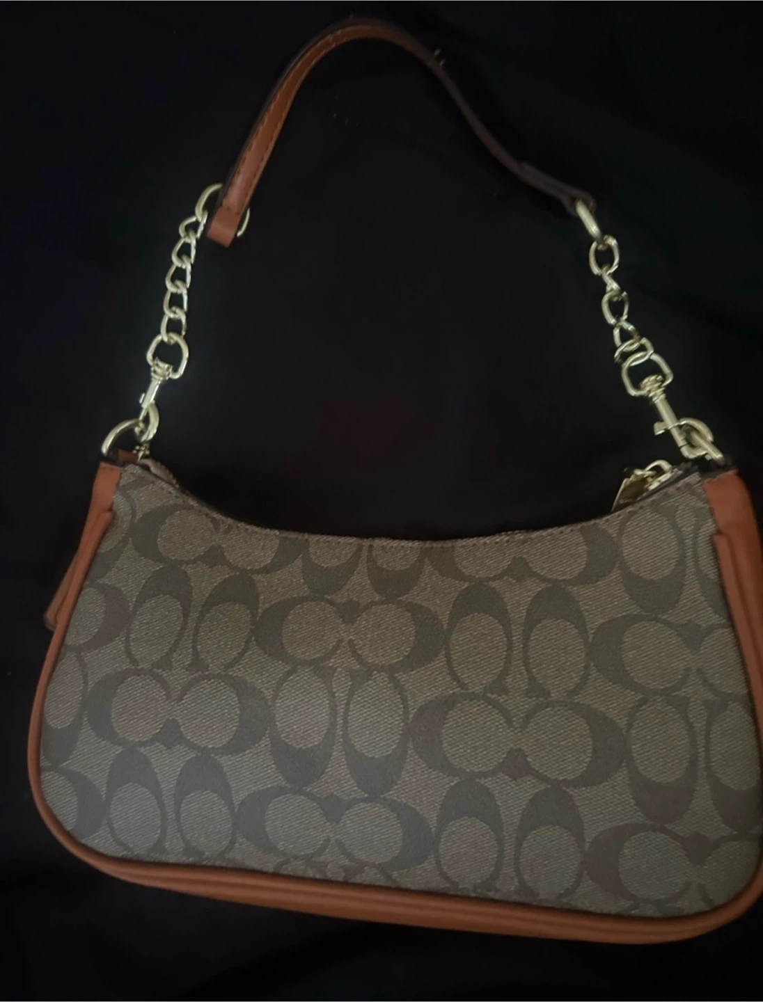 Coach Signature Canvas Shoulder Bag - photo 2