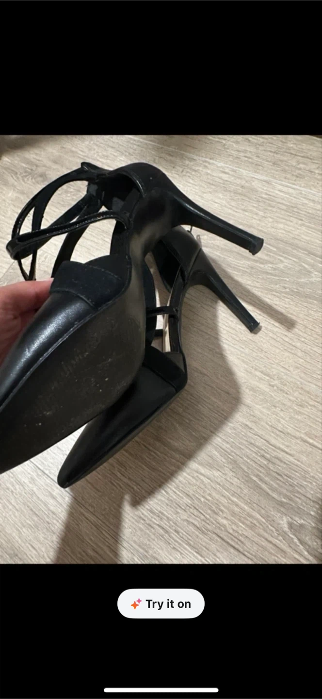 NEED GONE TODAY‼️ size 6 - Nine West Black Strappy Heels