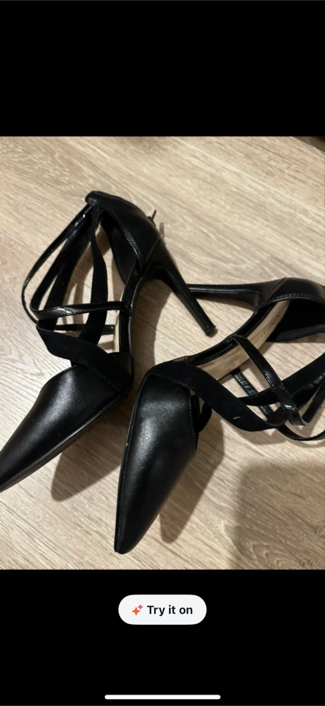 NEED GONE TODAY‼️ size 6 - Nine West Black Strappy Heels - photo 3