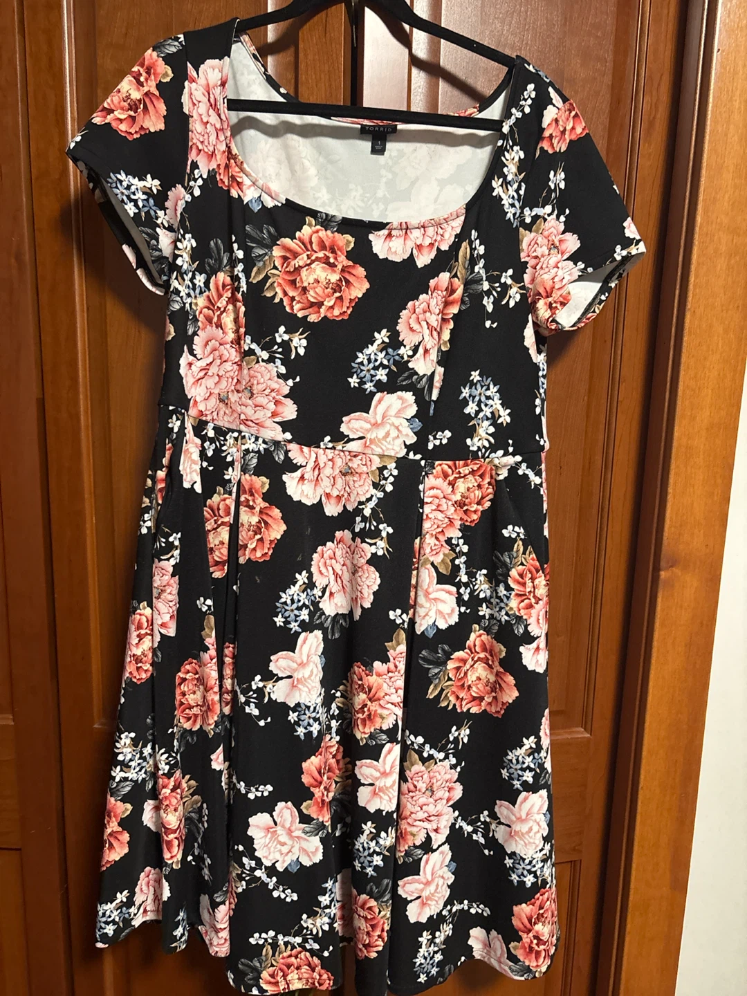 Torrid Black Floral Print Fit & Flare Dress Size 1