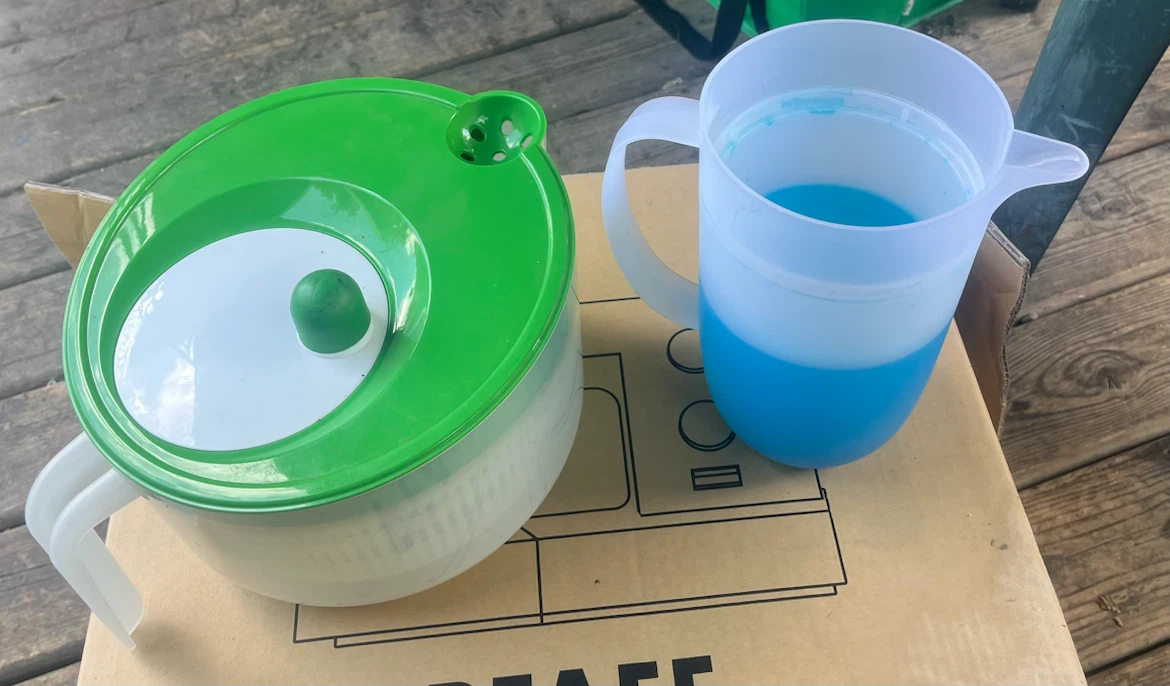 Salad Spinner with Handle