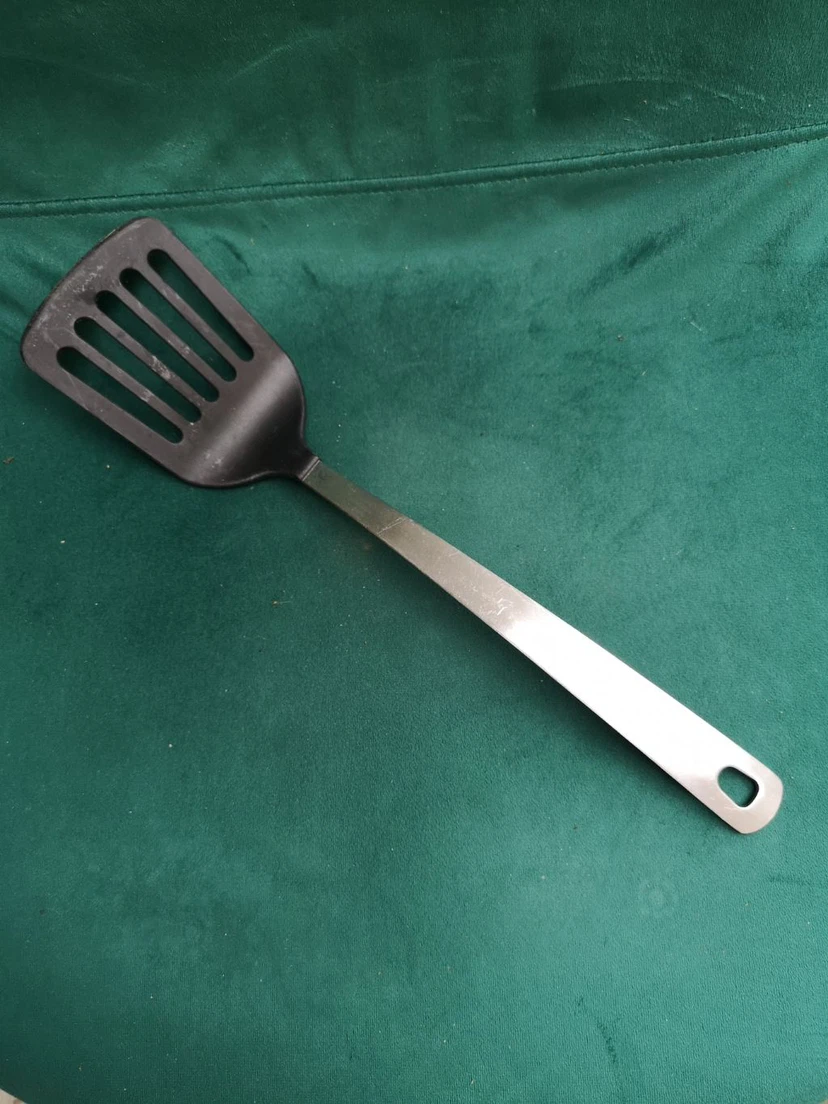Black and Stainless Steel Spatula Set - photo 2