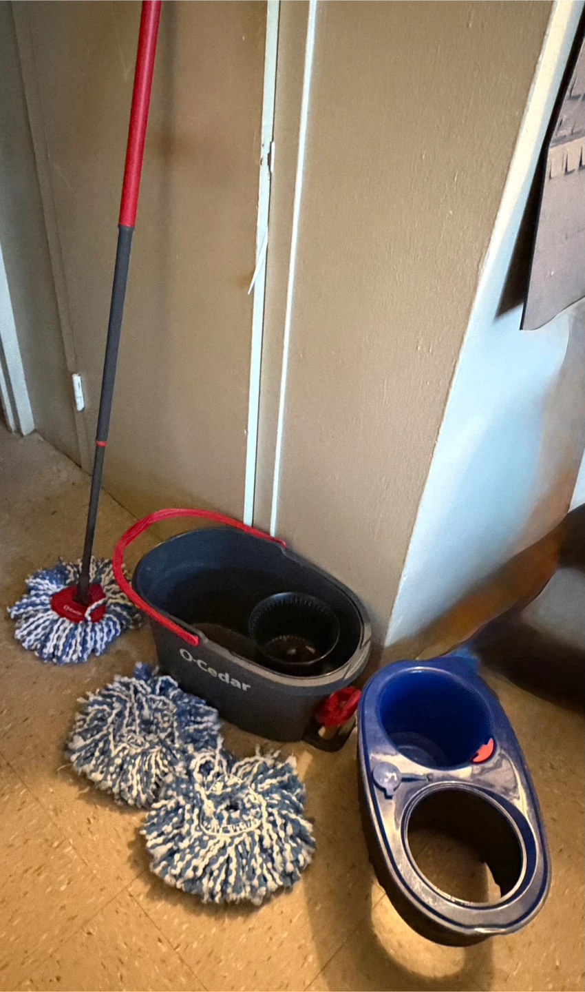 O-Cedar Microfiber Spin Mop with Bucket - photo 5
