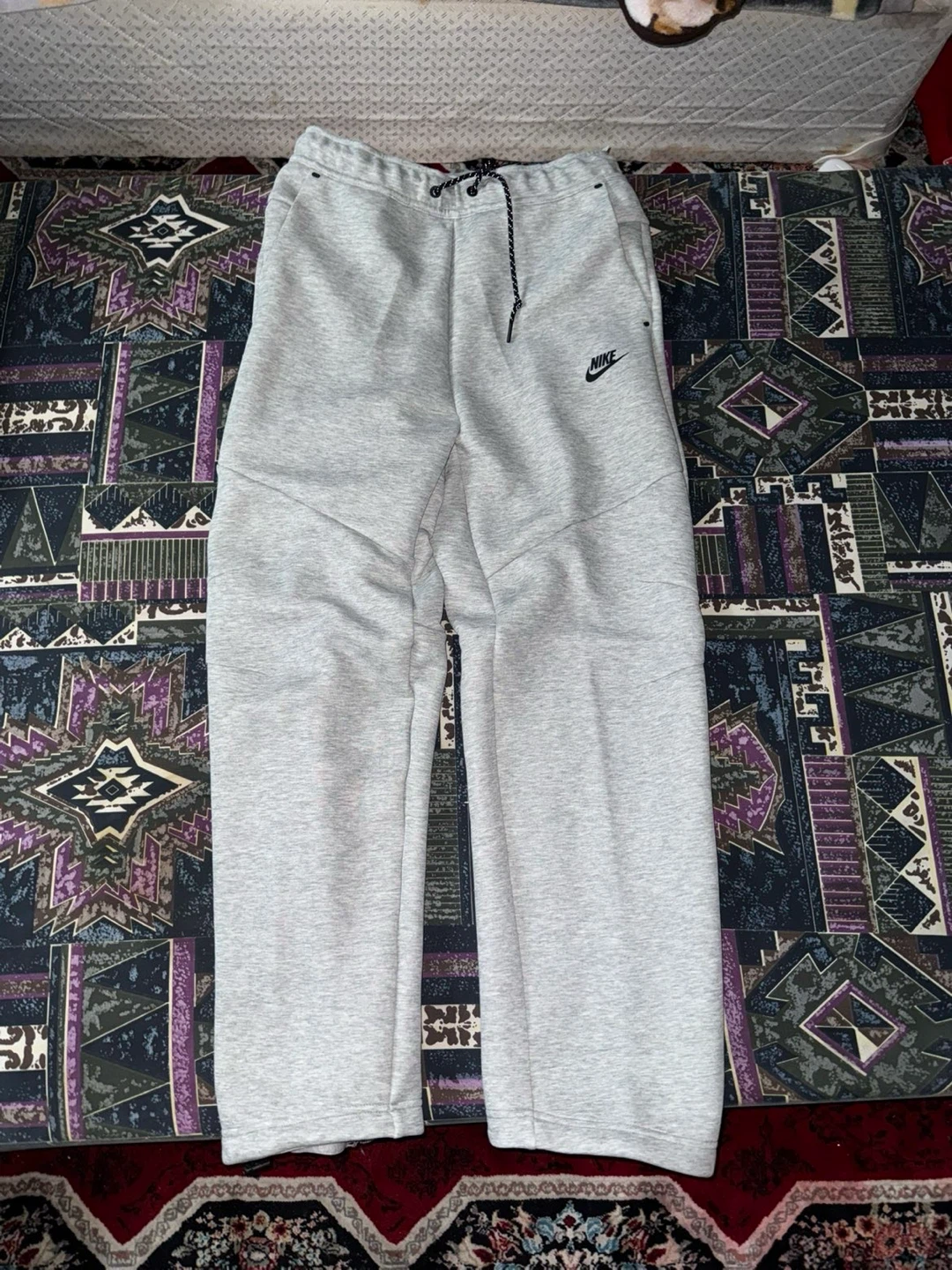 Nike Tech Fleece Grey Joggers - photo 2