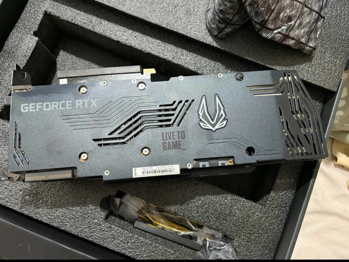 Zotac Gaming GeForce RTX 3090 Trinity OC - photo 3