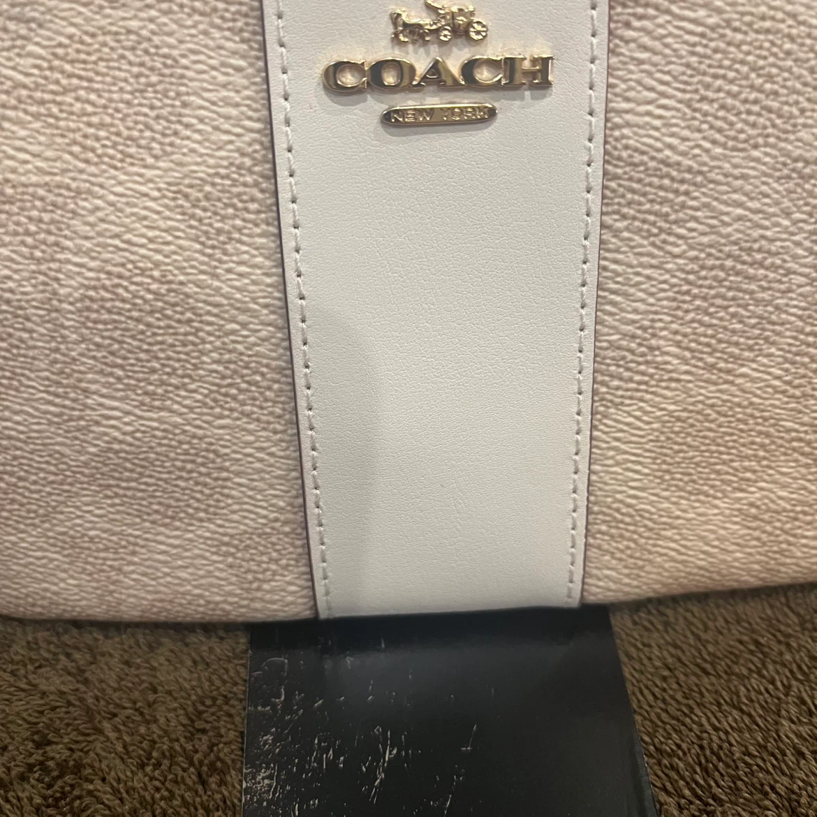 Coach Wristlet Bag - Pink/White Signature Print - photo 2