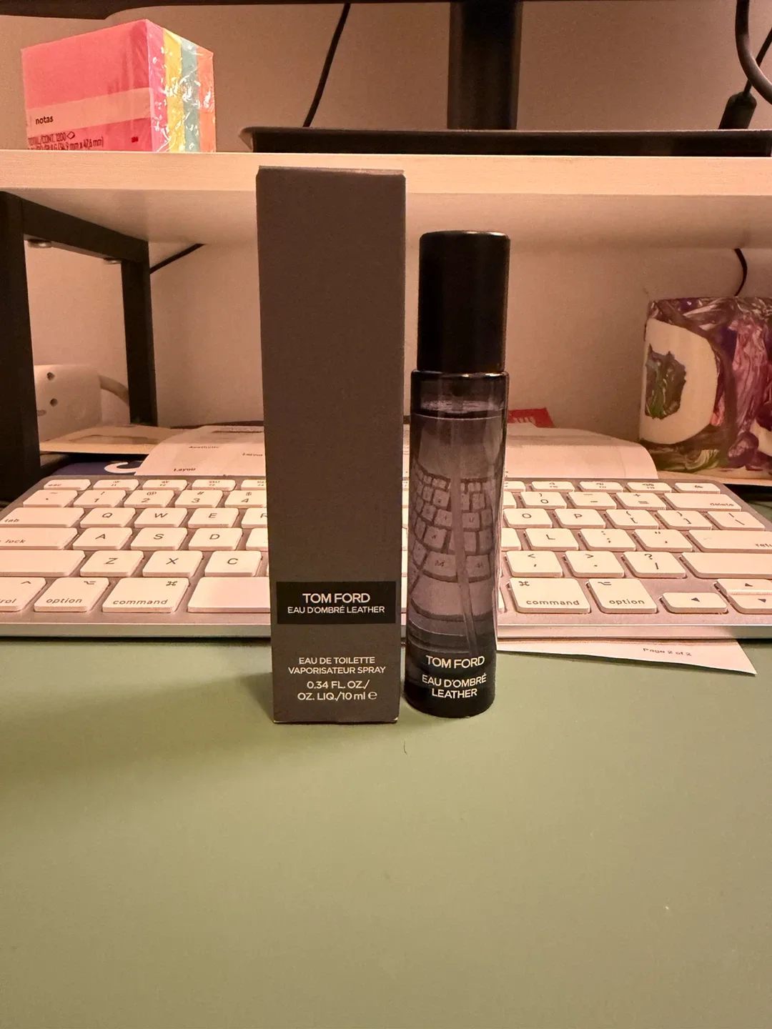 Tom Ford Eau D'Ombre Leather 10ml - Sprayed once