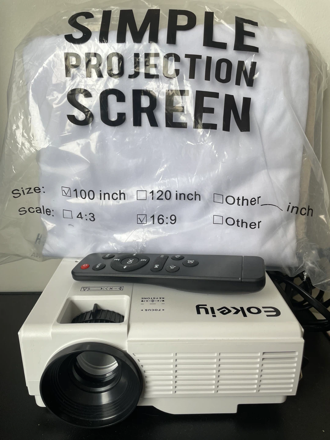 Femeiy LCD Projector with 100 Inch Projection Screen and Remote - photo 2