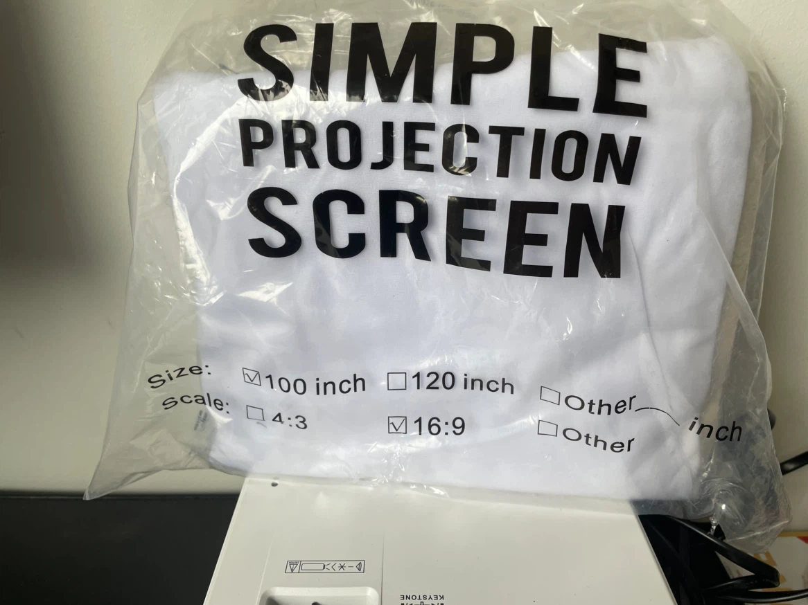 Femeiy LCD Projector with 100 Inch Projection Screen and Remote - photo 5