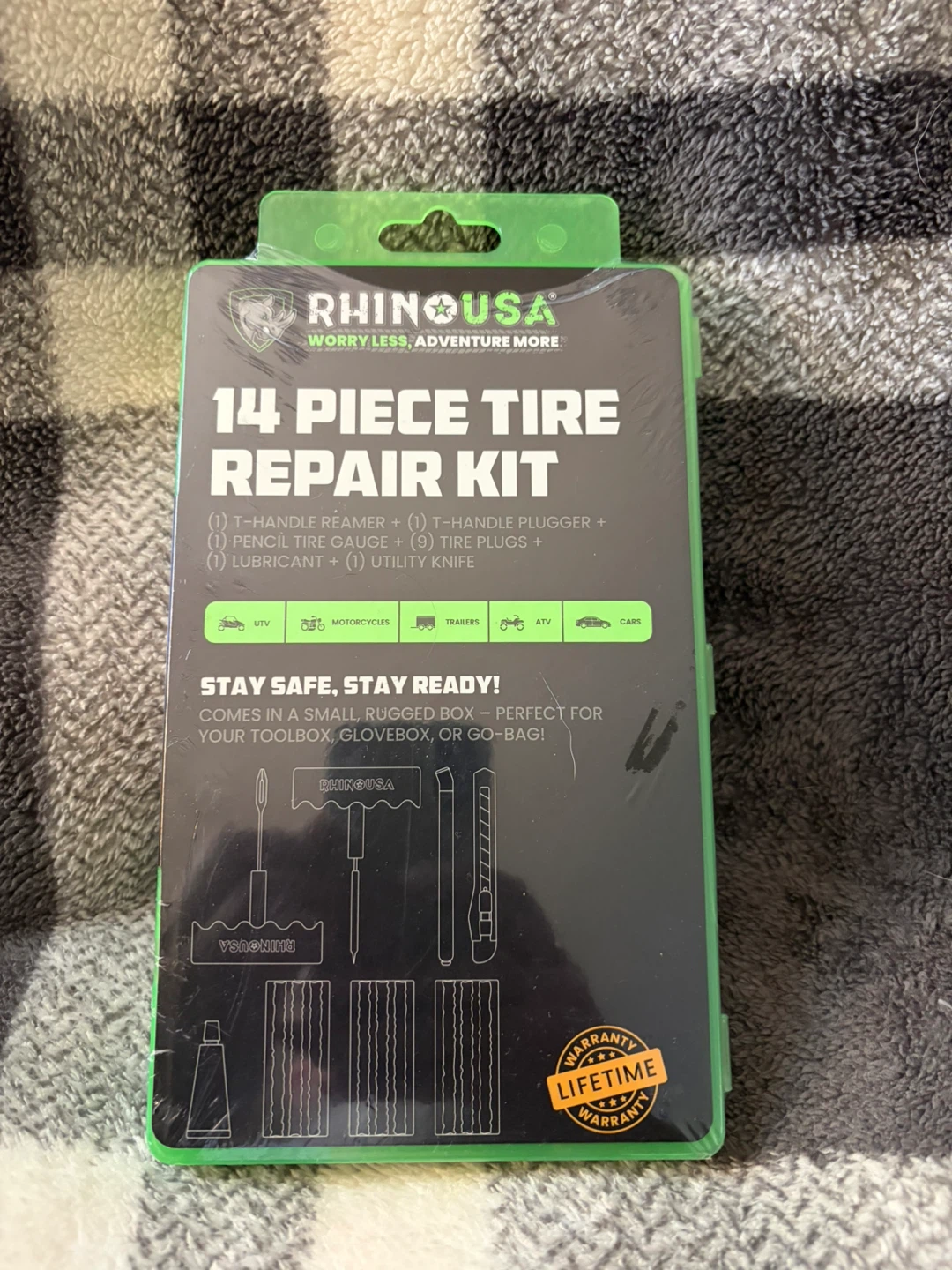 RHINO USA 14 Piece Tire Repair Kit