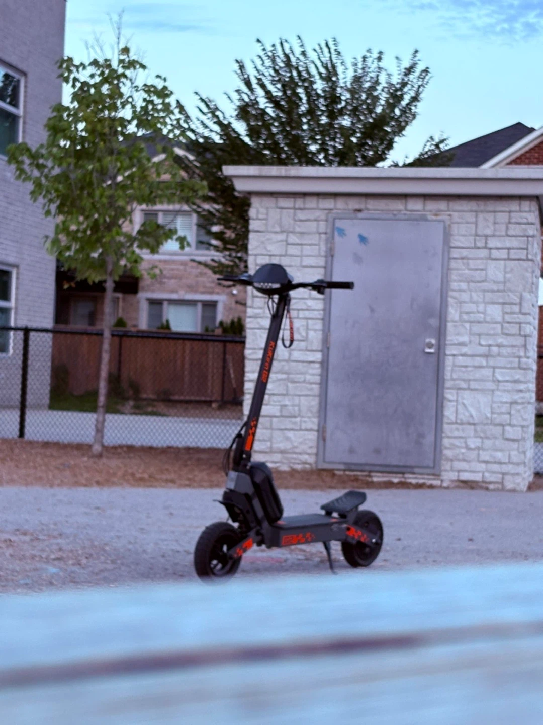 KuKirin G2 Electric Scooter - photo 2