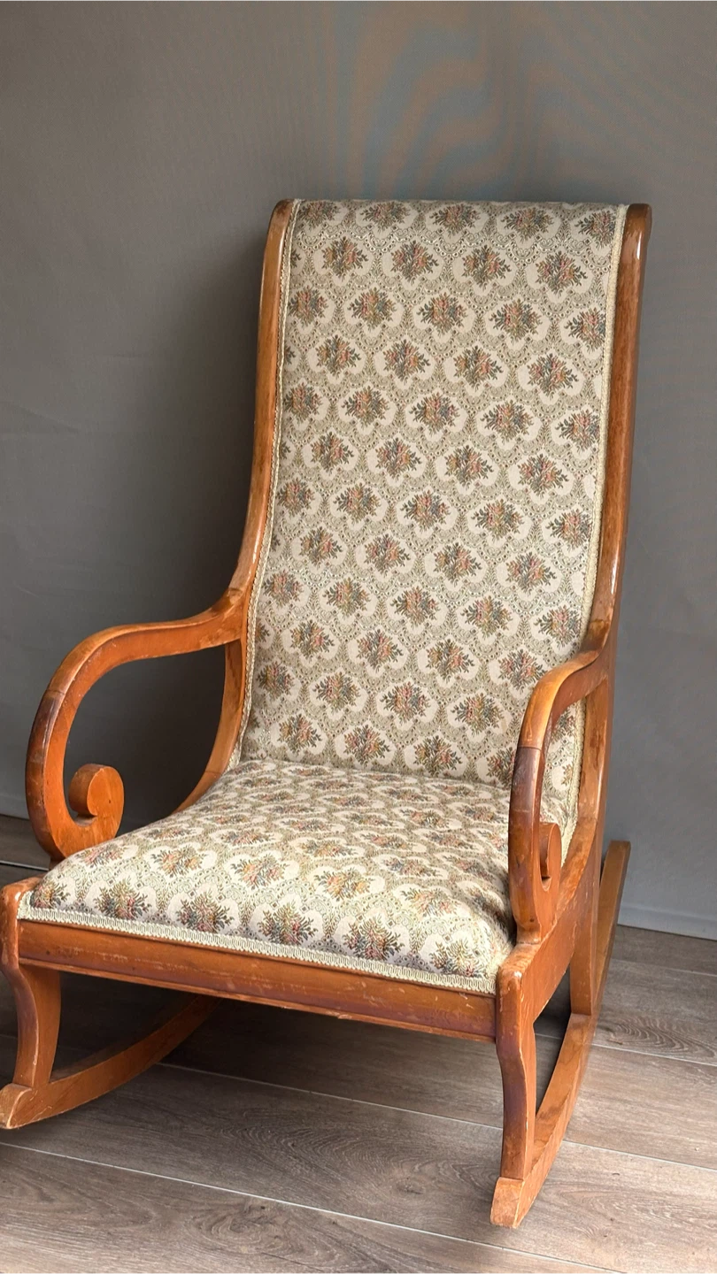 Vintage Floral Upholstered Rocking Chair - photo 5