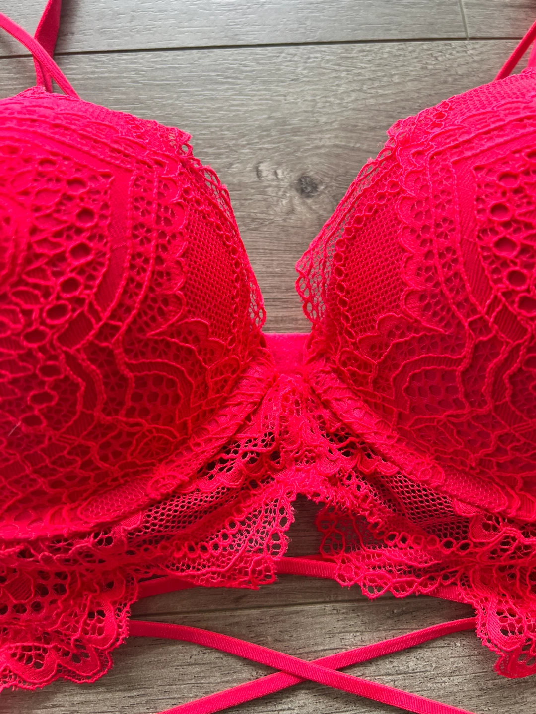 La Senza Hello Sugar Plunge Pink Hot Pink Lace Bralette - photo 3