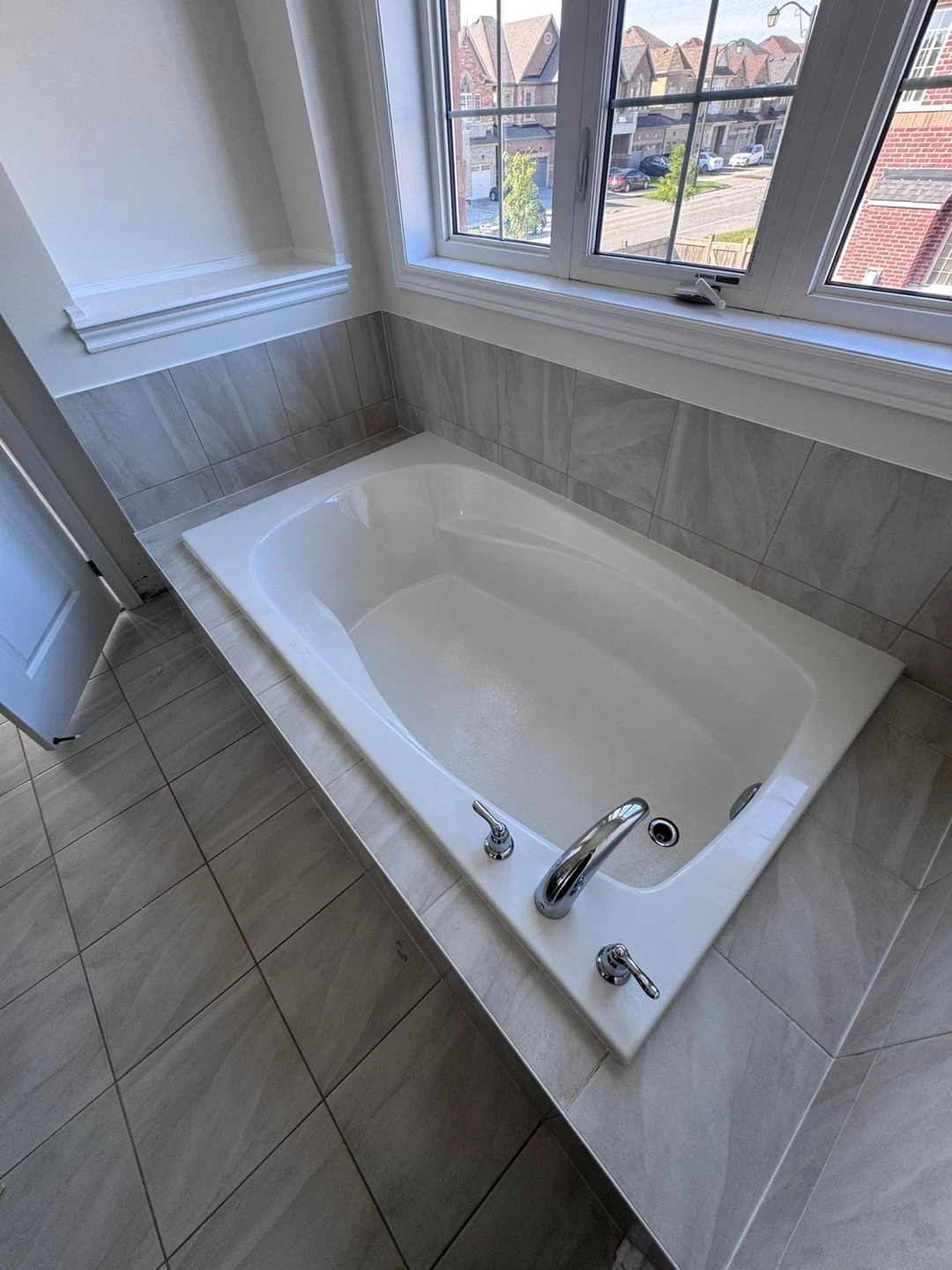 White Acrylic drop in Bathtub