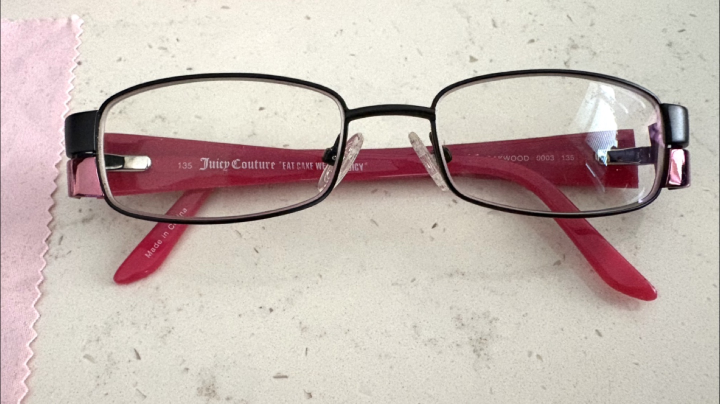 Juicy Couture Glasses with Case - Brand New - photo 5