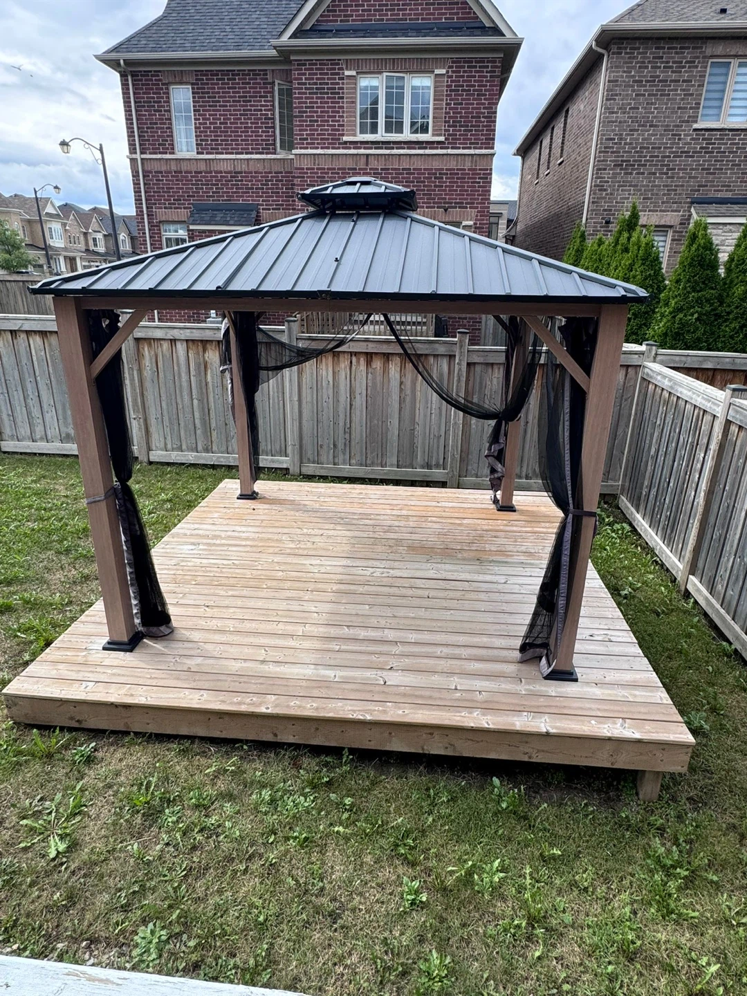 Metal roof Gazebo with platform deck