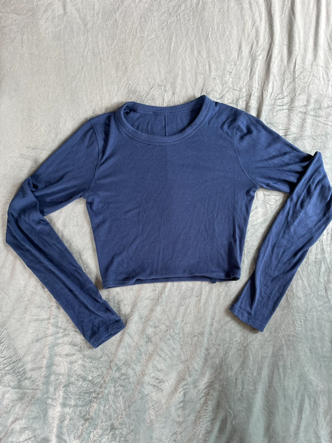 Lululemon Cropped Hold Tight Long Sleeve