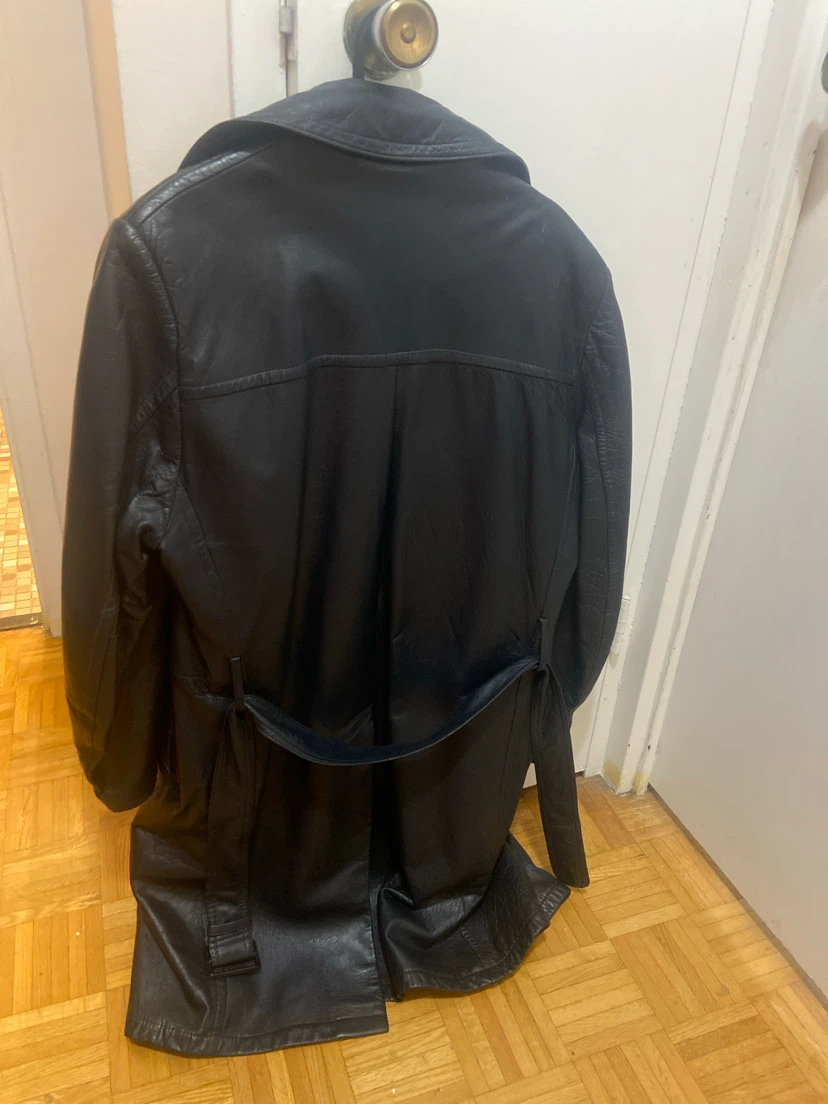 Black leather trench coat - photo 3
