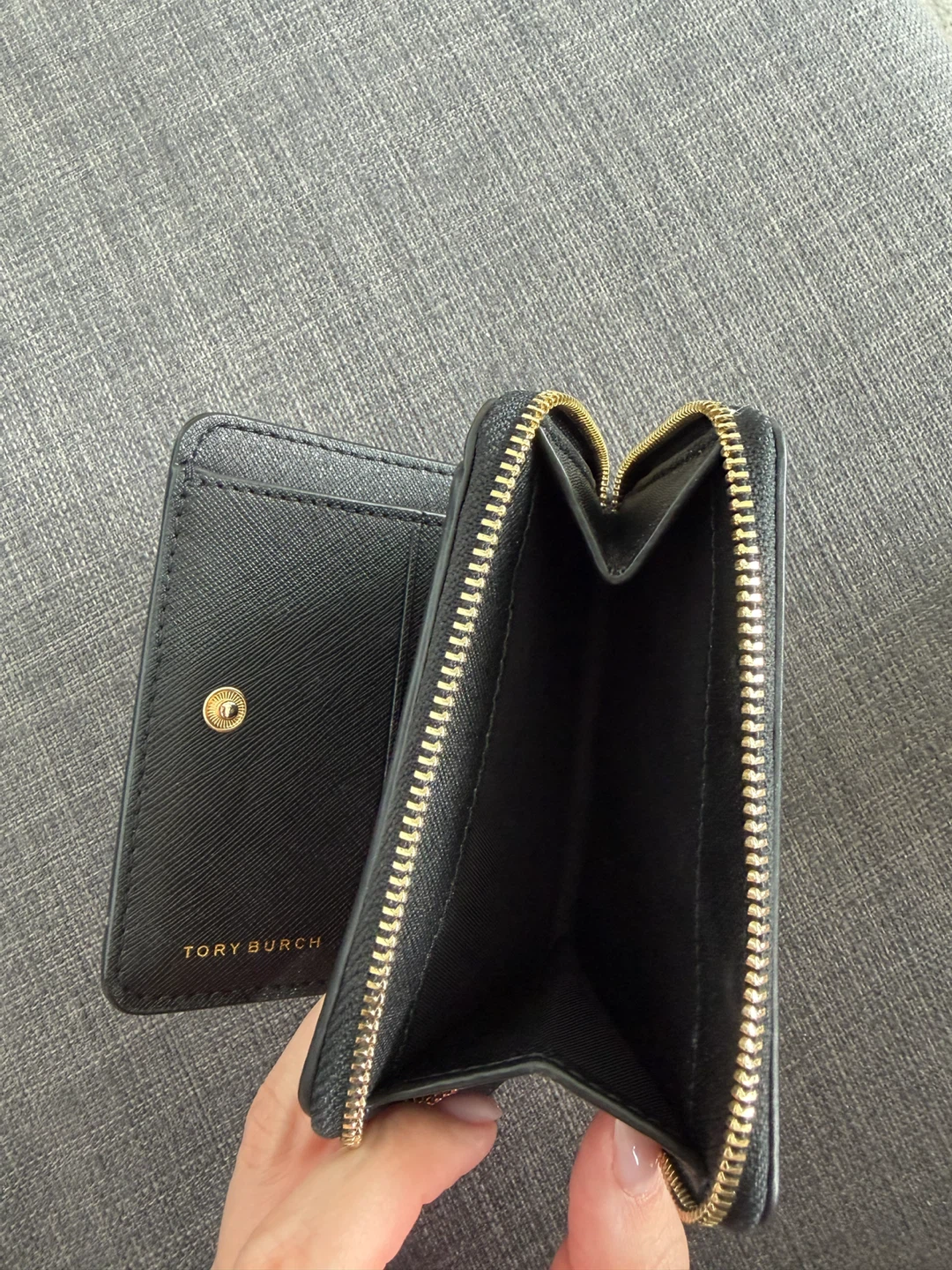 Tory Burch Black Zip Wallet - photo 4