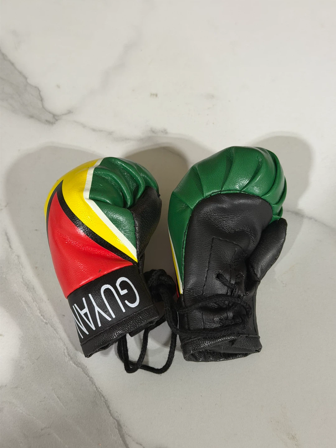 Guyana Flag Hanging Boxing Gloves - photo 2