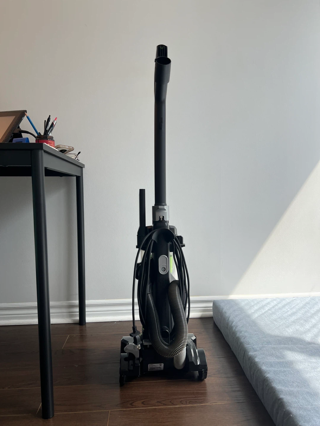 Eureka AirSpeed Upright Vacuum - photo 4