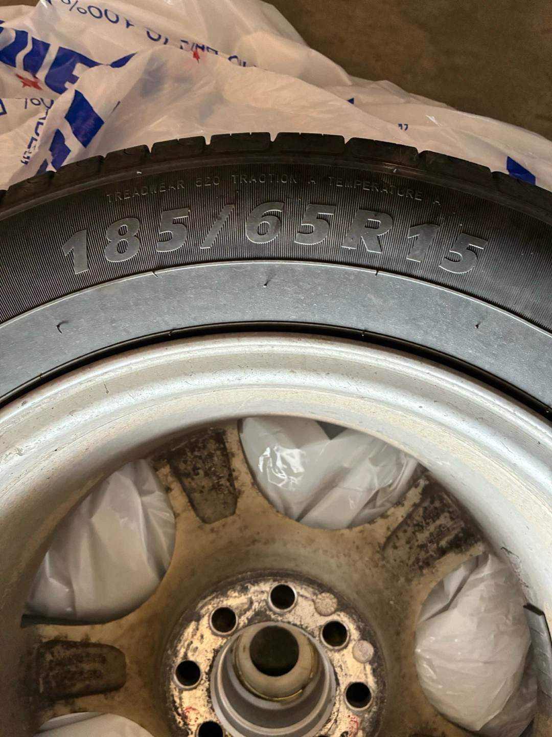 Sailun 185/65R15 Radial Tubeless Tire - photo 4