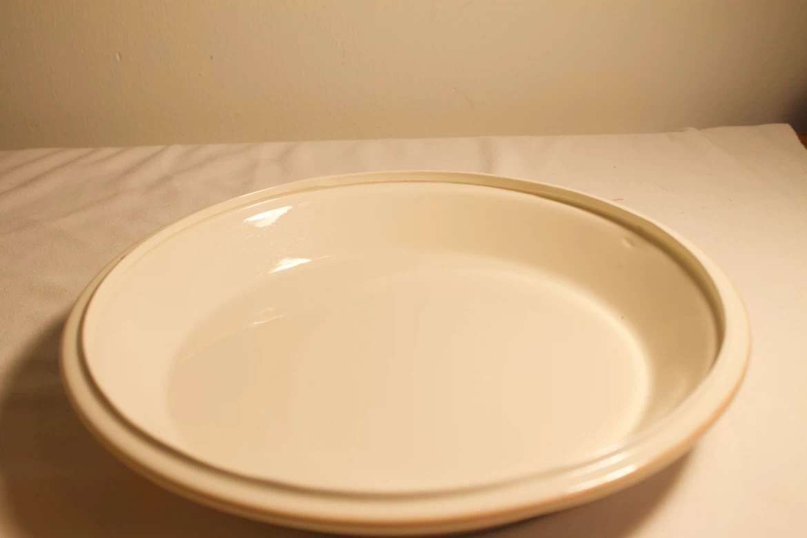 Ceramic Cherry Pie Dish - photo 2