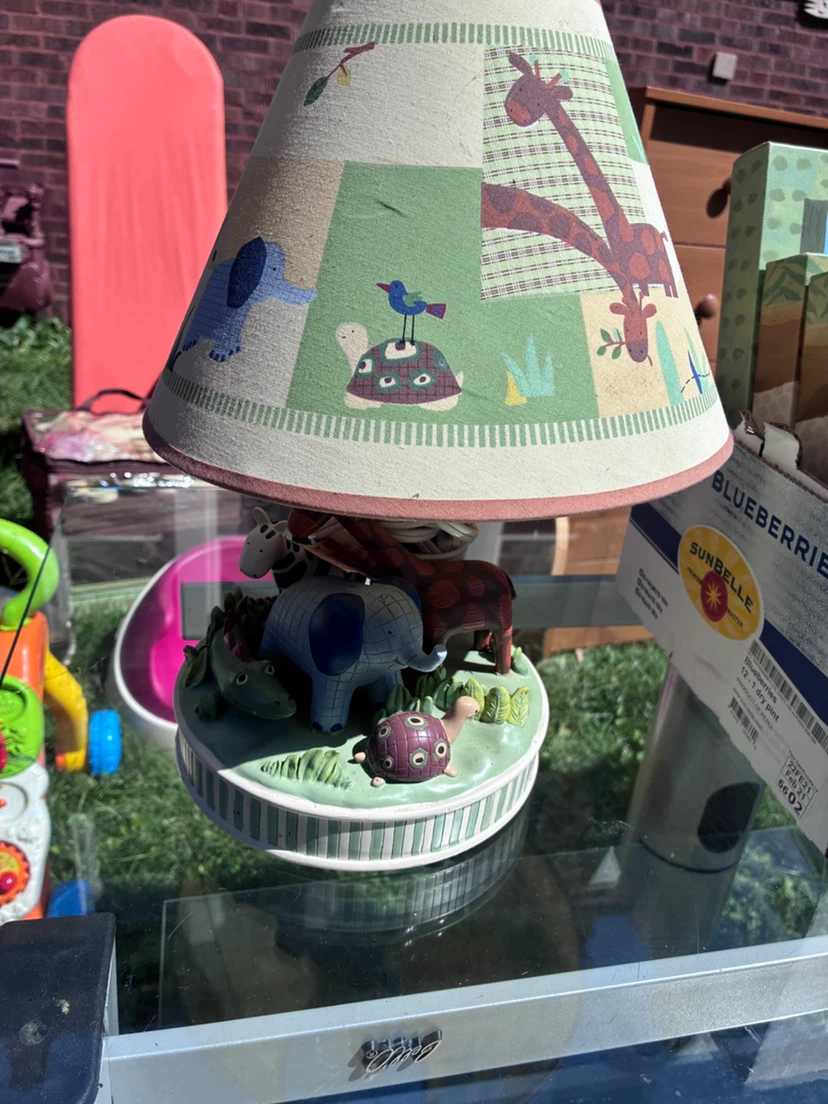 Childrens Jungle Animal Themed Table Lamp