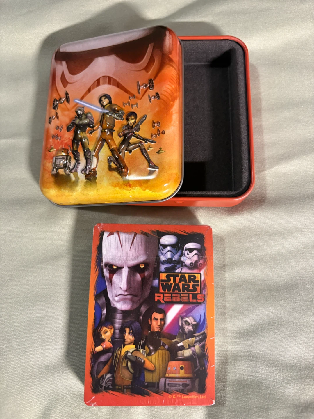 Star Wars Darth Vader Socks & Card Game - photo 2