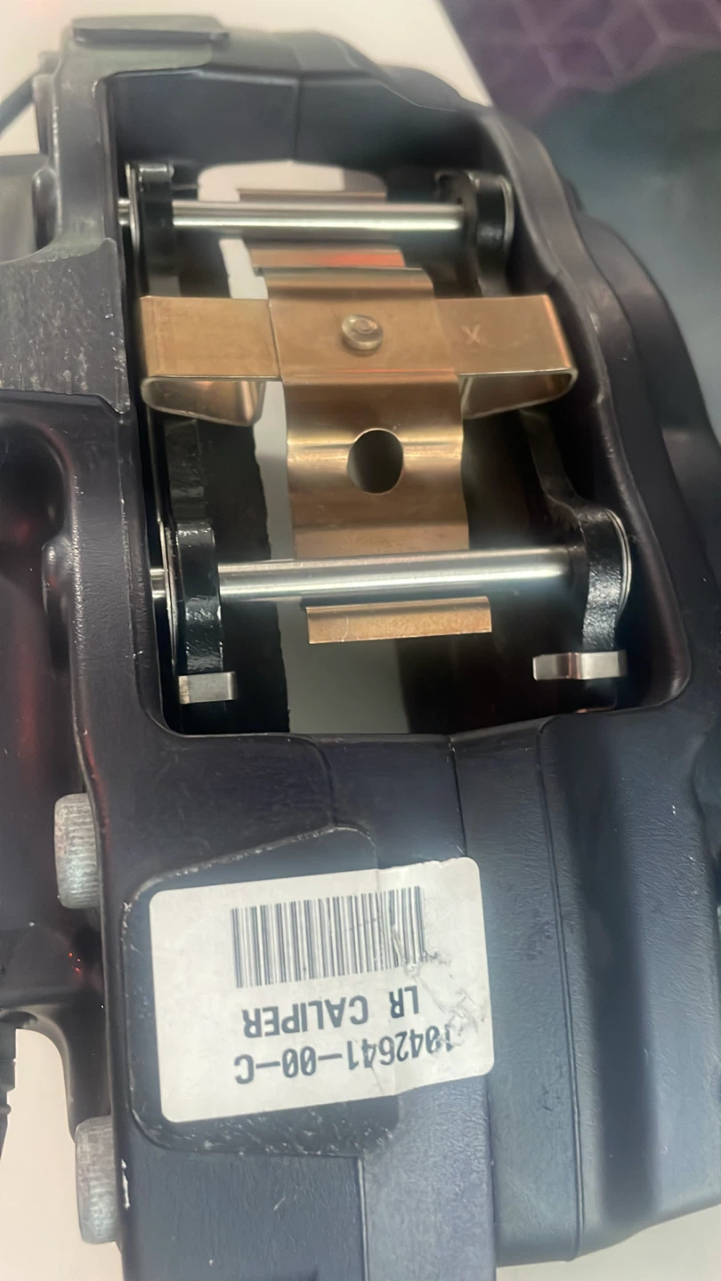 Tesla Brake Caliper(left rear) - photo 4