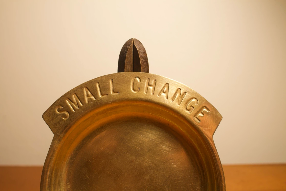 Brass Trinket Dish, reads Small Change - photo 2