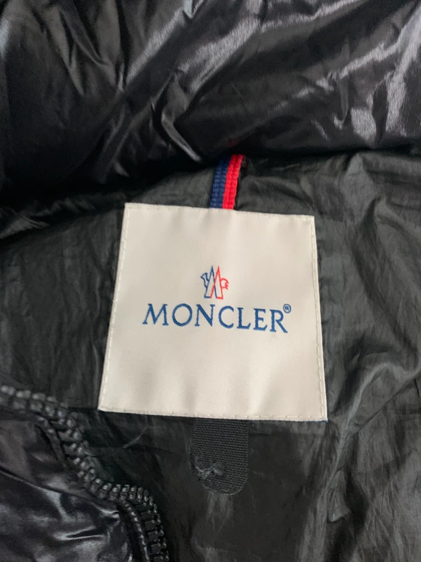 Moncler Black Puffer Vest with Hood - photo 2