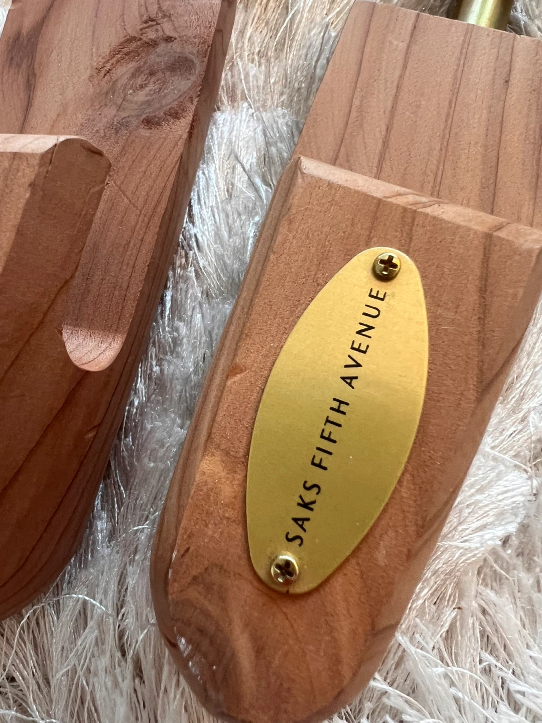 Saks Fifth Avenue Wooden Shoe Trees - photo 3