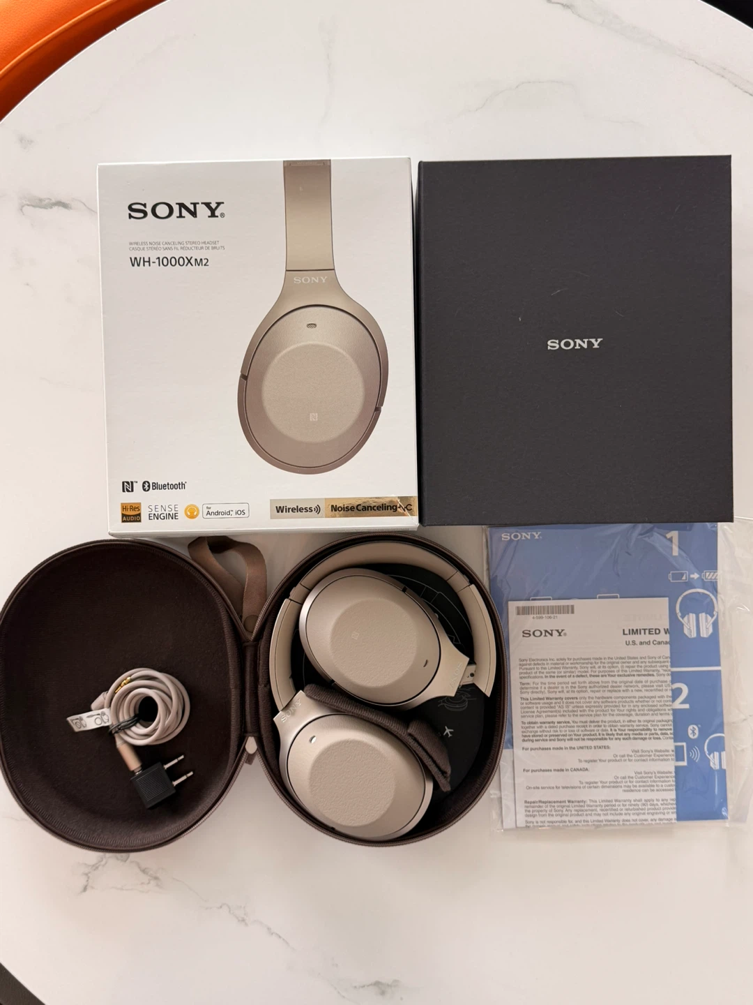 Sony WH-1000XM2 Wireless Noise Canceling Headphones - photo 4