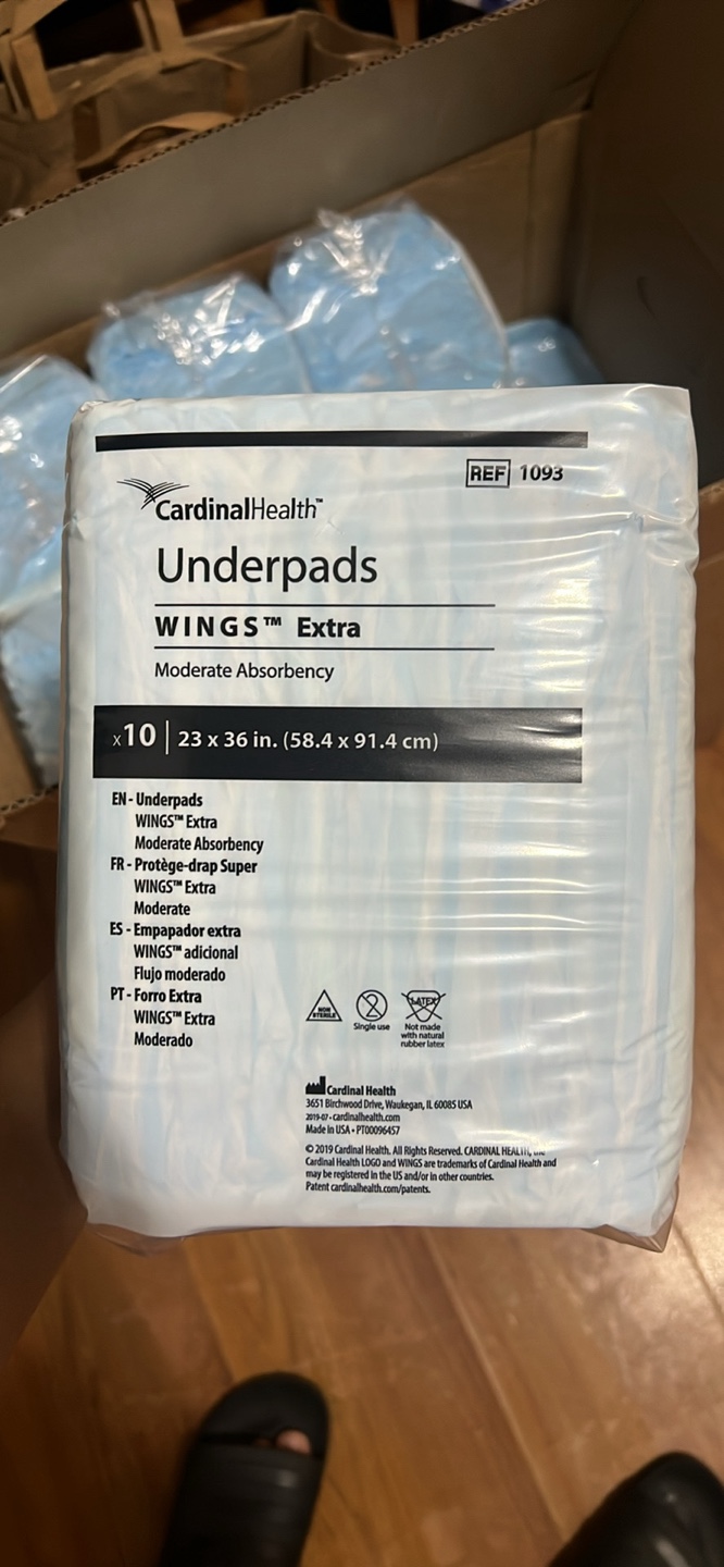 Cardinal Health WINGS Extra Underpads 10-Count Pack