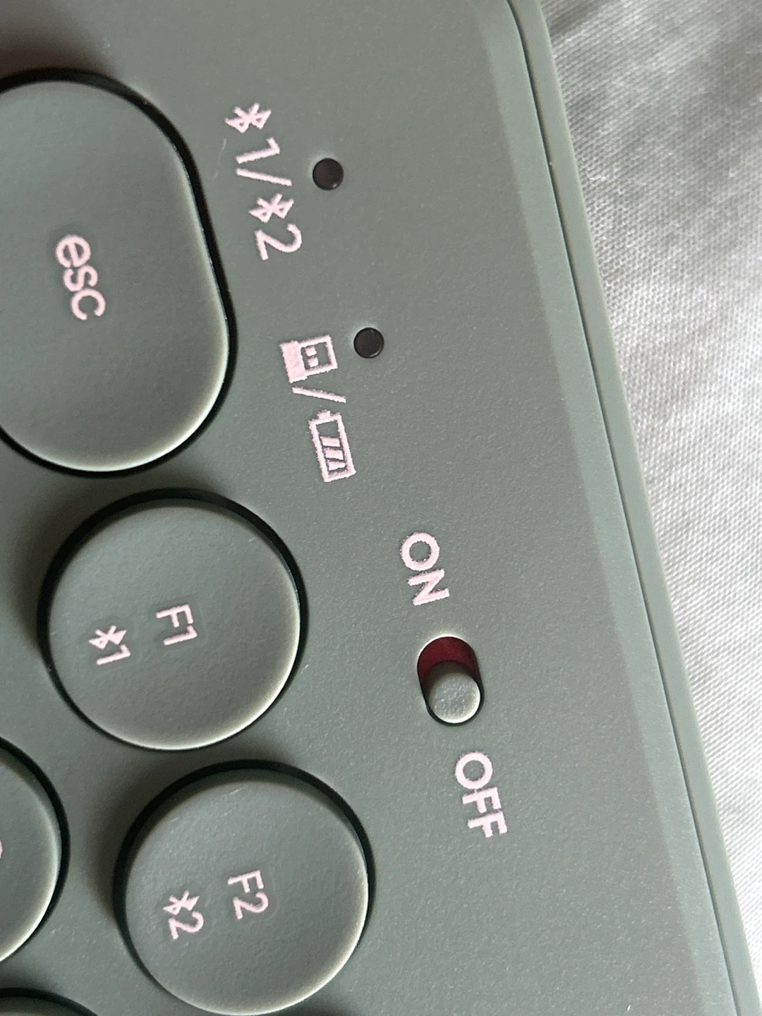 Green Wireless Bluetooth Keyboard - photo 5