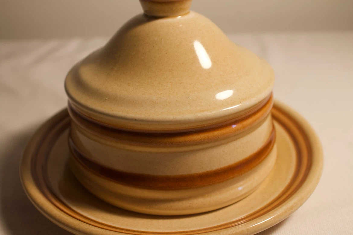 Ceramic Butter Dish Beauceware Vintage - photo 2