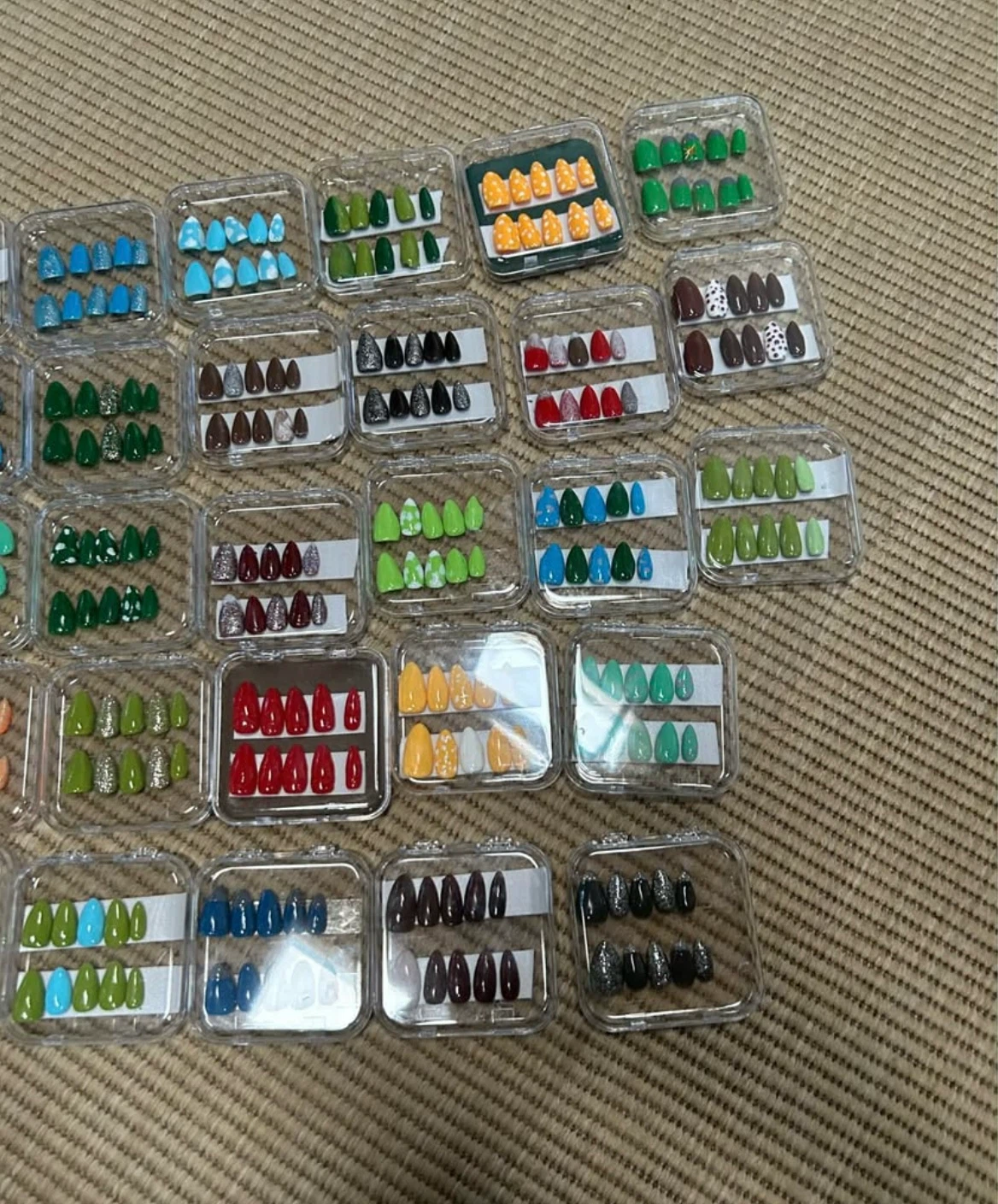 Press On Nails Home Crafted Nails Reusable North York - photo 3