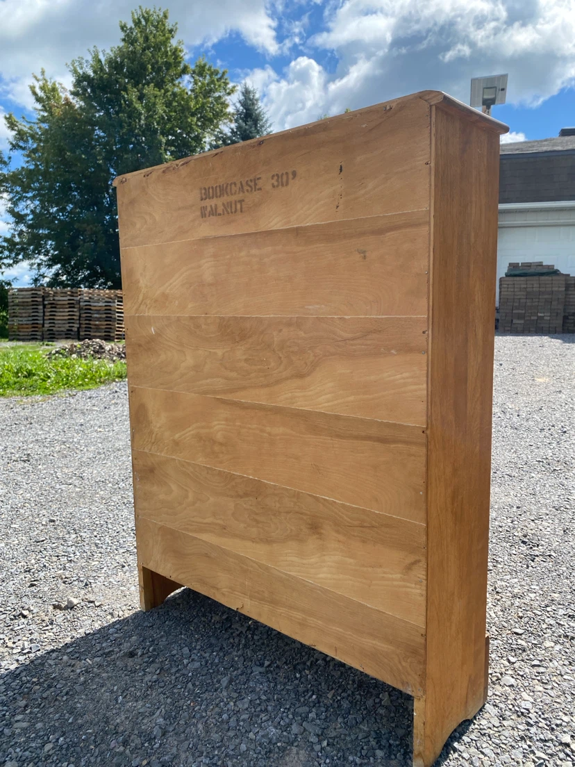 Vintage Walnut Bookcase / Display Shelf (CAN DELIVER) - photo 2