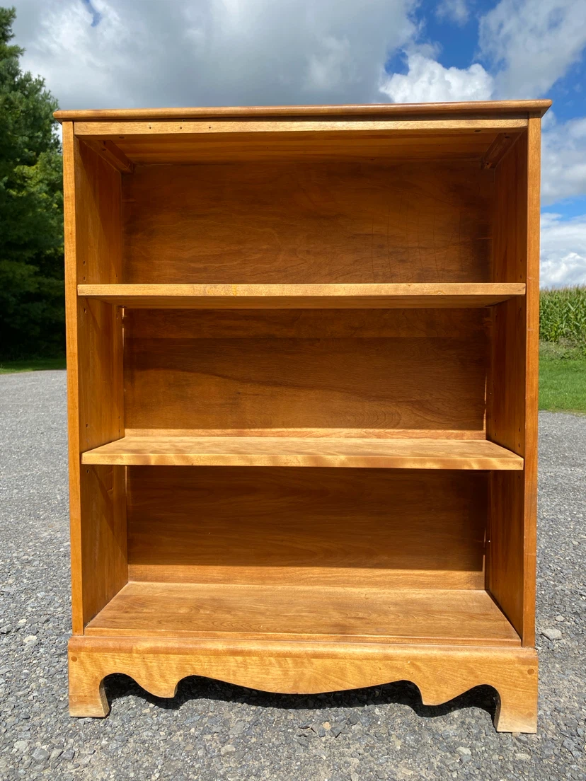 Vintage Walnut Bookcase / Display Shelf (CAN DELIVER) - photo 3