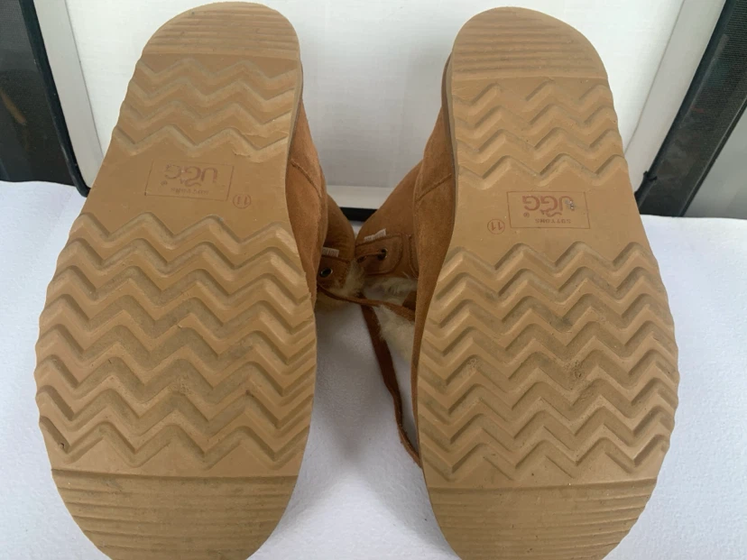 Suttons UGG Australia Tan Suede Boots - photo 3